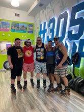 Load image into Gallery viewer, Rollerblade Rental in Miami Beach